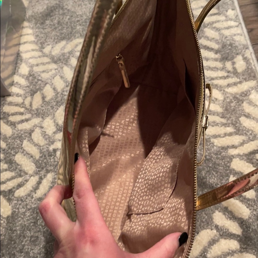 Kate Spade Bag - Picture 2 of 2